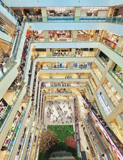 西安赛格 奢华购物新天地！购物新天地